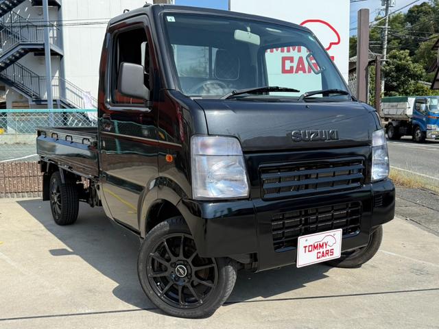 キャリイトラック ＫＣエアコン・パワステ　カルパチアグレー全塗装／新品シートカバー／社外ステアリング／４ＷＤ／社外アルミ／社外シフトノブ／エアコン／パワステ／５ＭＴ／ライトスモーク加工ヘッドライト＆テールレンズ／マッドフラップ／バンパーカット（2枚目）