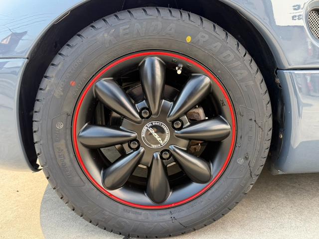 カプチーノ ベースグレード　ＮＩＳＭＯステルスグレー全塗装／新品アルミ＆新品タイヤ／ターボ／車検令和１０年１月まで／ライトスモーク加工ヘッドライト＆テールレンズ／５ＭＴ／オープンＴＯＰ／エアコン／レザーシート／（10枚目）