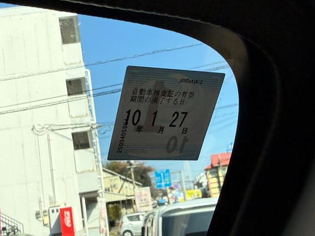 ハイゼットカーゴ デッキバンＧ　アンヴィル全塗装／アトレーフェイス（サイドリアも）リフト／新品シートカバー／新品社外アルミ／新品マッドタイヤ／ＨＩＤ／車検令和１０年１月２７日まで／フォグ／キーレス／ナビ／ＴＶ／Ｂｌｕｅｔｏｏｔｈ対応（32枚目）