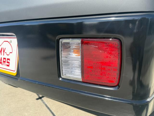 エブリイ ジョイン マットグレー全塗装/ブラックルーフ/新品マッドタイヤ(TOYOオープンカントリーRT)/ライトスモーク加工ヘッドライト&テールレンズ/キーレス/スペアキー/車検令和9年10月まで/PW/AC/5MT/(12枚目)