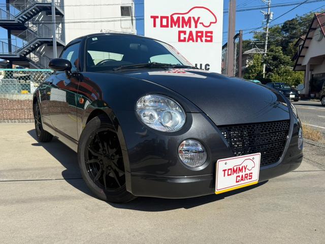 コペン アクティブトップ カルパチアグレーメタリック/ブラック ツートン全塗装/新品シートカバー/新品タイヤ4本/社外アルミ/ライトスモーク加工ヘッドライト&テールレンズ/キーレス/車検令和9年9月ま/シートヒーター/ナビTV(2枚目)