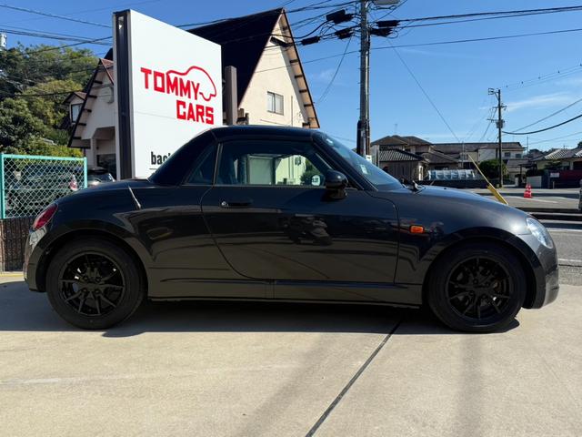 コペン アクティブトップ カルパチアグレーメタリック/ブラック ツートン全塗装/新品シートカバー/新品タイヤ4本/社外アルミ/ライトスモーク加工ヘッドライト&テールレンズ/キーレス/車検令和9年9月ま/シートヒーター/ナビTV(7枚目)