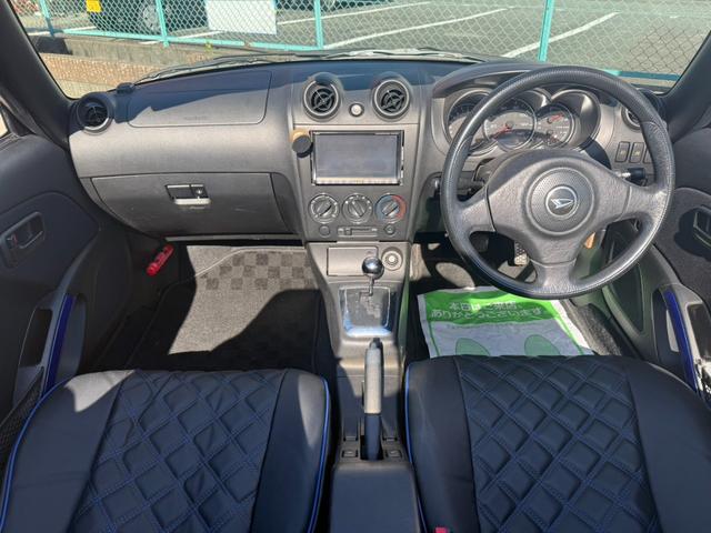 コペン アクティブトップ カルパチアグレーメタリック/ブラック ツートン全塗装/新品シートカバー/新品タイヤ4本/社外アルミ/ライトスモーク加工ヘッドライト&テールレンズ/キーレス/車検令和9年9月ま/シートヒーター/ナビTV(15枚目)