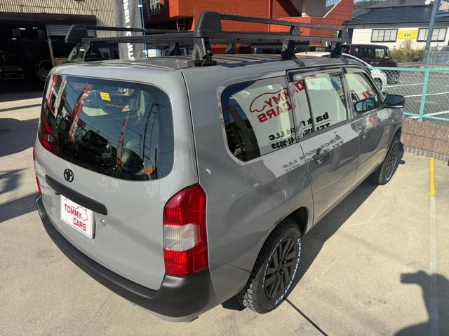 プロボックス ＤＸコンフォート　新品リフトアップサス／新品ＴＯＹＯオープンカントリーＲＴタイヤ／新品シートカバー／グレー全塗装／キャリア／ナビ／ＴＶ／バックカメラ／Ｂｌｕｅｔｏｏｔｈ対応／キーレス／セーフティーセンス／ＥＴＣ（9枚目）