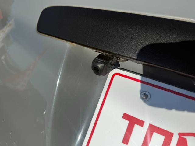 プロボックス ＤＸコンフォート　新品リフトアップサス／新品ＴＯＹＯオープンカントリーＲＴタイヤ／新品シートカバー／グレー全塗装／キャリア／ナビ／ＴＶ／バックカメラ／Ｂｌｕｅｔｏｏｔｈ対応／キーレス／セーフティーセンス／ＥＴＣ（13枚目）