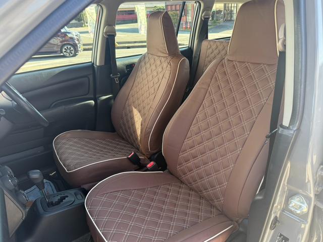 プロボックス ＤＸコンフォート　新品リフトアップサス／新品ＴＯＹＯオープンカントリーＲＴタイヤ／新品シートカバー／グレー全塗装／キャリア／ナビ／ＴＶ／バックカメラ／Ｂｌｕｅｔｏｏｔｈ対応／キーレス／セーフティーセンス／ＥＴＣ（16枚目）