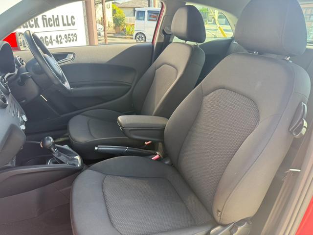 内装清掃済　嫌な臭い　不快な臭いはありません。