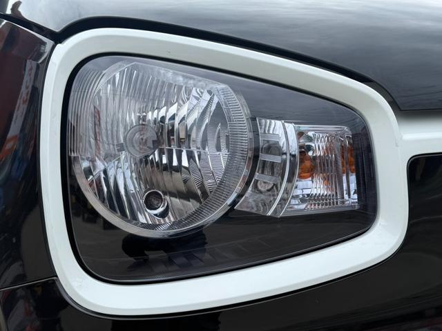 アルト 　レーダーブレーキサポート／シートヒーター／キーレス／アイドリングストップ／エネチャージ／レベライザー／ライトスモーク加工ヘッドライト／エアコン／車検令和９年１２月まで／ホワイトグリル＆ホイールキャップ（9枚目）