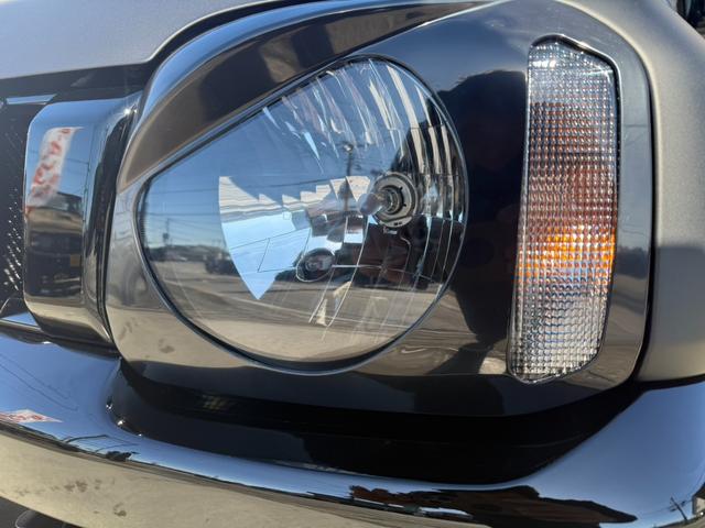 ジムニー ランドベンチャー　マットグレー全塗装／車検令和９年１１月まで／ライトスモーク加工ヘッドライト／５ＭＴ／４ＷＤ／ターボ／シートヒーター／キーレス／エアコン／ライトカバー／ジオランダーＭＴタイヤ／純正ブラックアルミ／（11枚目）