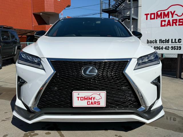 ＲＸ ＲＸ２００ｔ　Ｆスポーツ　ＴＲＤフルエアロ／赤革シート／ナビ／フルセグ／バックカメラ／ドラレコ／ＥＴＣ／禁煙車／サンルーフ／パワーシート／ＨＵＤ／パワーバックドア／ＬＥＤヘッドライト／ターボ／キャリパーカバー／検Ｒ９・０９月（4枚目）