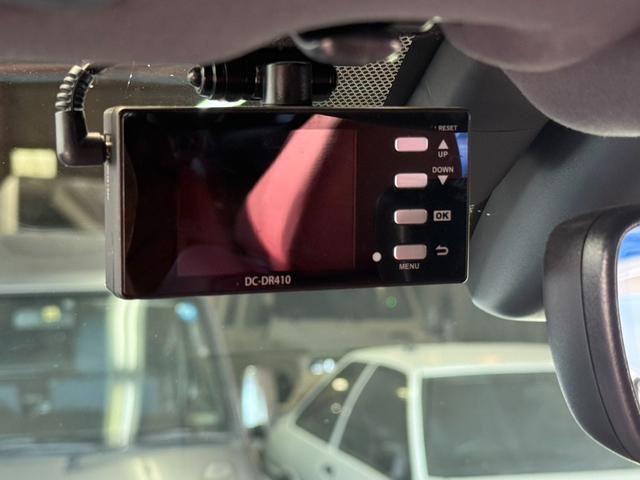 ＲＸ ＲＸ２００ｔ　Ｆスポーツ　ＴＲＤフルエアロ／赤革シート／ナビ／フルセグ／バックカメラ／ドラレコ／ＥＴＣ／禁煙車／サンルーフ／パワーシート／ＨＵＤ／パワーバックドア／ＬＥＤヘッドライト／ターボ／キャリパーカバー／検Ｒ９・０９月（29枚目）