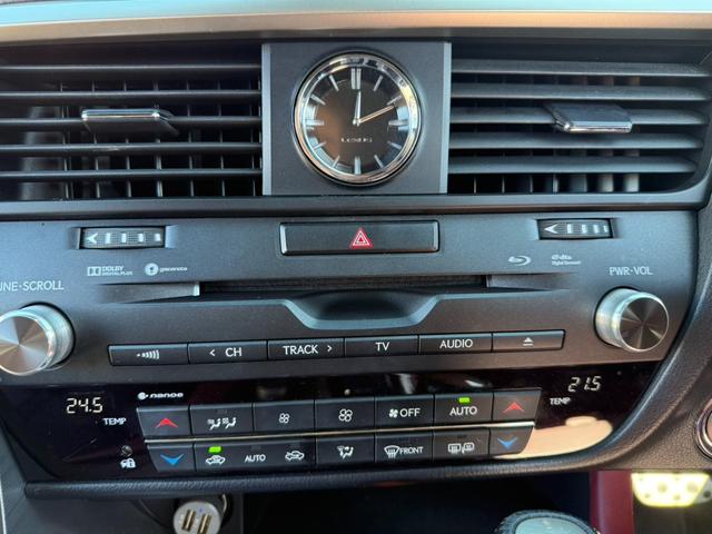 ＲＸ ＲＸ２００ｔ　Ｆスポーツ　ＴＲＤフルエアロ／赤革シート／ナビ／フルセグ／バックカメラ／ドラレコ／ＥＴＣ／禁煙車／サンルーフ／パワーシート／ＨＵＤ／パワーバックドア／ＬＥＤヘッドライト／ターボ／キャリパーカバー／検Ｒ９・０９月（35枚目）