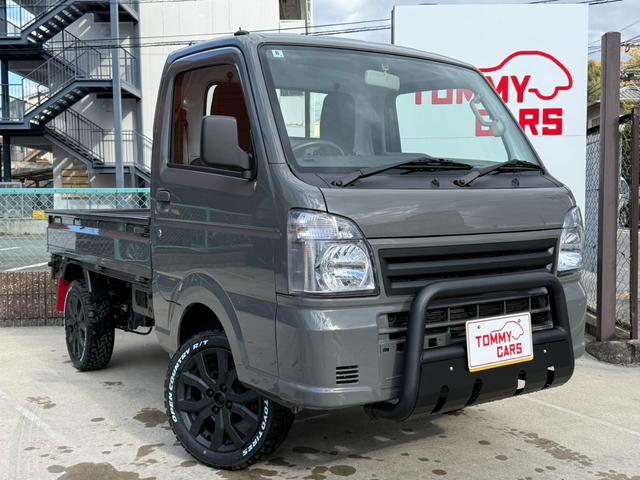 キャリイトラック ＫＣエアコン・パワステ　全塗装／新品シートカバー／新品バンパーガード／新品リフトアップＫＩＴ／新品マッドタイヤ／社外アルミ／ライトスモーク加工ヘッドライト＆テールレンズ／新品ゴムマット／エアコン／パワステ／禁煙車（2枚目）