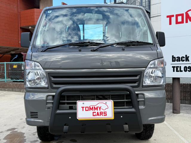 キャリイトラック ＫＣエアコン・パワステ　全塗装／新品シートカバー／新品バンパーガード／新品リフトアップＫＩＴ／新品マッドタイヤ／社外アルミ／ライトスモーク加工ヘッドライト＆テールレンズ／新品ゴムマット／エアコン／パワステ／禁煙車（4枚目）