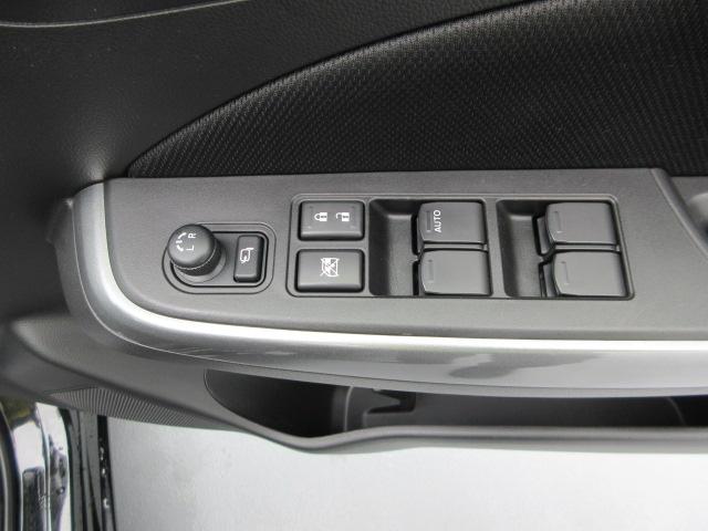スイフト ＸＧ　２型　セーフティサポート非装着車　１５インチホイールキャップ（13枚目）