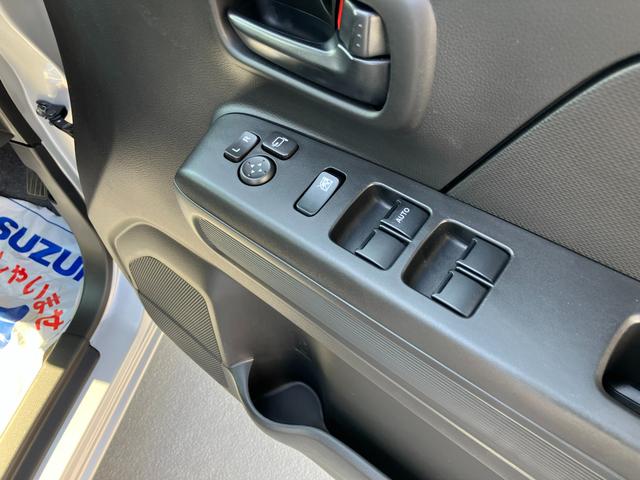 ワゴンＲ ＦＸ　４型　ＣＤプレーヤー［ＡＭ／ＦＭラジオ付］／サポカー　デュアルカメラブレーキサポート│１４インチホイールキャップ│オートライトシステム（29枚目）