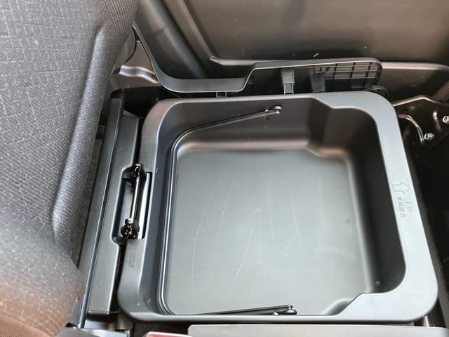 ワゴンＲ ＦＸ　４型　ＣＤプレーヤー［ＡＭ／ＦＭラジオ付］／サポカー　デュアルカメラブレーキサポート│１４インチホイールキャップ│オートライトシステム（37枚目）