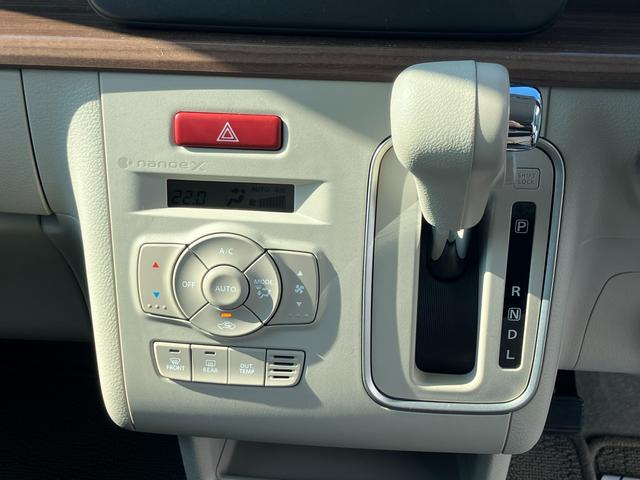 アルトラパンＬＣ ＬＣ　Ｘ　５型　全方位モニター用カメラ装着車／サポカー　デュアルカメラブレーキサポート│ＬＥＤヘッドランプ│１４インチアルミホイール［ハーフホイールキャップ付］│オートエアコン│ステアリングオーディオスイッチ（13枚目）