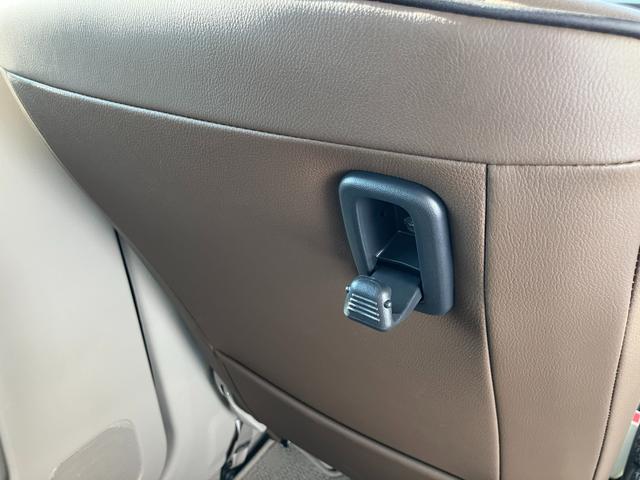 アルトラパンＬＣ ＬＣ　Ｘ　５型　全方位モニター用カメラ装着車／サポカー　デュアルカメラブレーキサポート│ＬＥＤヘッドランプ│１４インチアルミホイール［ハーフホイールキャップ付］│オートエアコン│ステアリングオーディオスイッチ（36枚目）