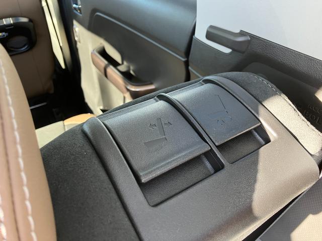 シーンにあわせてアレンジ自在！荷室の容量を変更する【スライドレバー＆リクライニングレバー】