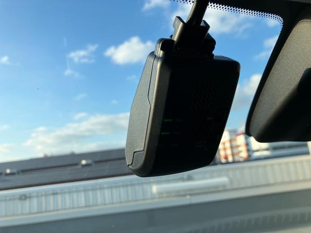 スイフト XG スズキコネクト対応通信機装着車/サポカー ディスプレイオーディオ│デュアルセンサーブレーキサポートII│LEDヘッドランプ│15インチアルミホイール│ドライブレコーダー(15枚目)