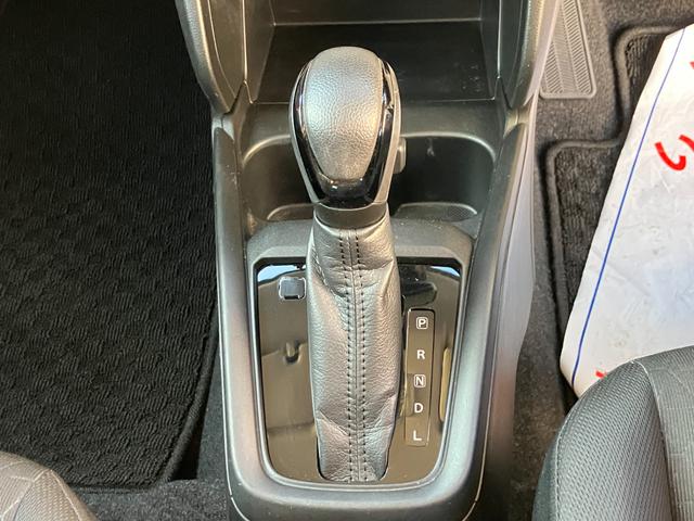 スイフト XG スズキコネクト対応通信機装着車/サポカー ディスプレイオーディオ│デュアルセンサーブレーキサポートII│LEDヘッドランプ│15インチアルミホイール│ドライブレコーダー(16枚目)