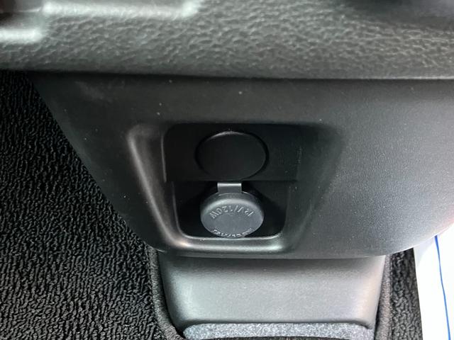 ワゴンRスマイル HYBRID S 3型 コネクト対応通信機装着車/サポカー 全方位モニター付ナビ│デュアルセンサーブレーキサポートII│LEDヘッドランプ│後席左側パワースライドドア│ヘッドアップディスプレイ│ベージュ2トーン(42枚目)