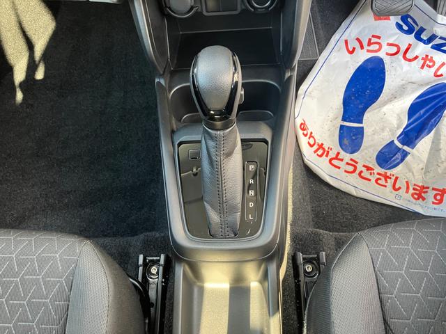 �t���A�b�u�s�ł��B���������ӂ��V���o�[�X�e�b�`�̃V�t�g�u�[�c�I���D�݂̕��͐���B