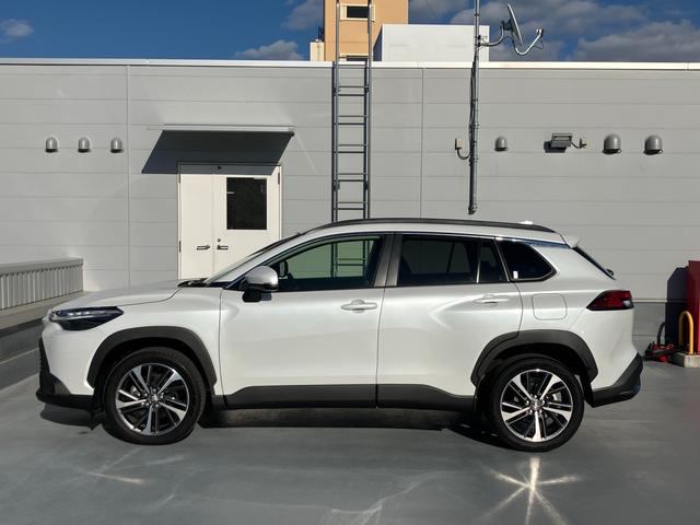 カローラクロス Ｚ　ドライブレコーダー　ＥＴＣ│オートエアコン│レーダークルーズコントロール│ステアリングオーディオスイッチ（9枚目）