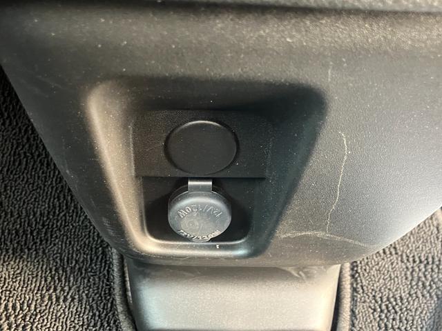 �d���������ł���y�A�N�Z�T���[�\�P�b�g�z���C���p�l�ɑ����I