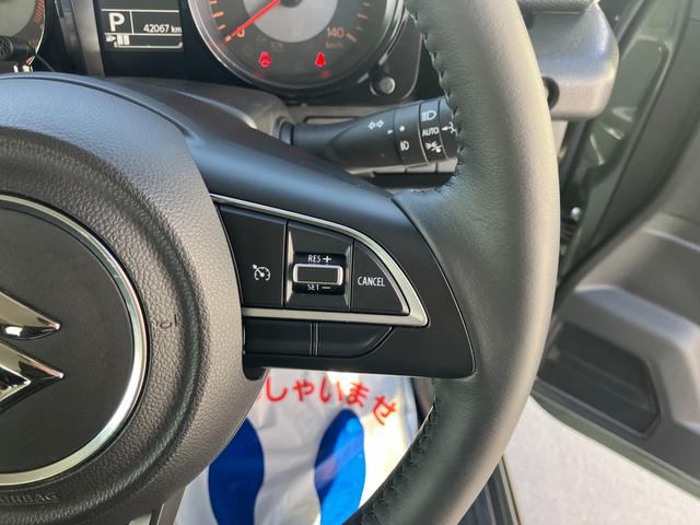 ジムニー ＸＣ　２型　ドライブレコーダー／ＥＴＣ／サポカー　デュアルセンサーブレーキサポート│ＬＥＤヘッドランプ│本革巻ステアリングホイール│ナビ・ＴＶ│１６インチアルミホイール（34枚目）