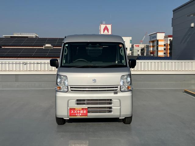 エブリイ ＰＡリミテッド　６型　ＡＭ／ＦＭラジオ／サポカー　デュアルカメラブレーキサポート│１２インチラジアルタイヤ│ＵＳＢソケット│電波式キーレスキー│マニュアルエアコン（5枚目）