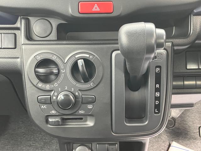 アルト Ｌ　２型　ＥＳＰ／サポカー　デュアルカメラブレーキサポート│１４インチホイールキャップ│マニュアルエアコン│ウレタンステアリングホイール（30枚目）