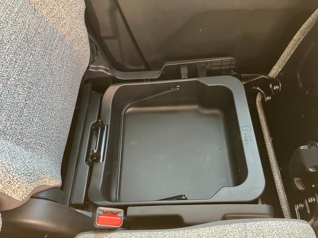 スペーシア ＨＹＢＲＩＤ　Ｘ　低速時ブレーキサポート／サポカー　デュアルセンサーブレーキサポートＩＩ│後席両側パワースライドドア│ＬＥＤヘッドランプ│１４インチホイールキャップ│ソフトベージュ２トーン（45枚目）