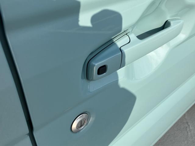 スペーシア ＨＹＢＲＩＤ　Ｇ　スズキコネクト装着車／サポカー　全方位モニター付ナビ│ＬＥＤヘッドランプ│デュアルセンサーブレーキサポートＩＩ│１４インチホイールキャップ│ステアリングオーディオスイッチ│オートエアコン（25枚目）