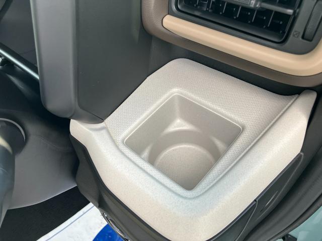 スペーシア ＨＹＢＲＩＤ　Ｇ　スズキコネクト装着車／サポカー　全方位モニター付ナビ│ＬＥＤヘッドランプ│デュアルセンサーブレーキサポートＩＩ│１４インチホイールキャップ│ステアリングオーディオスイッチ│オートエアコン（42枚目）