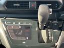 足元すっきりのインパネCVT!