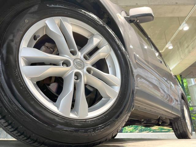 エクストレイル ２０Ｘ　４ＷＤ　純正ＨＤＤナビ　コーナーセンサー　スマートキー　ＨＩＤヘッド　ＥＴＣ　オートライト　オートエアコン　純正１７インチアルミ　ＣＤ　ＤＶＤ再生　地デジ（14枚目）