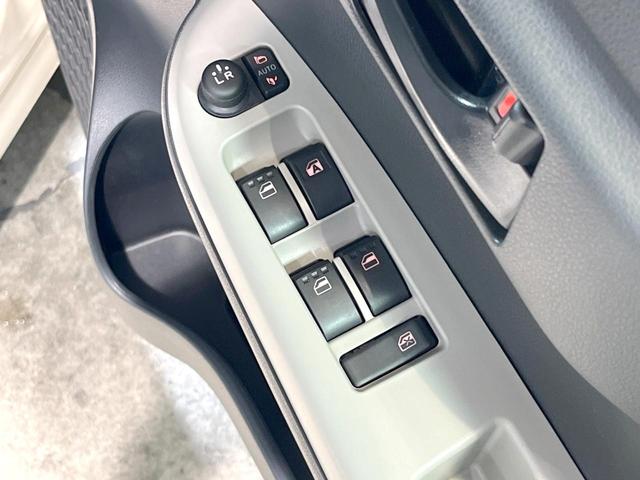 パッソ モーダ S スマートアシスト2 ナビ バックカメラ LEDヘッド キーフリーシステム ETC イモビライザー LEDフロントフォグ オートエアコン プライバシーガラス(57枚目)