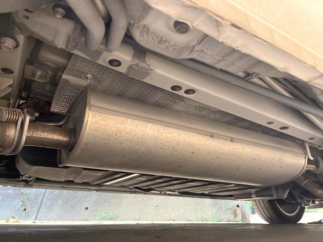 アルファード ２．５Ｓ　禁煙車　両側スライドドア　純正ナビ　後席モニター　バックカメラ　衝突被害軽減システム　スマートキー　ＬＥＤヘッド　ビルトインＥＴＣ　オートハイビーム　オートエアコン　純正１８インチアルミ（22枚目）