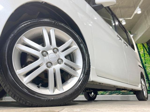 タント カスタムＲＳ　電動スライドドア　ＤＶＤナビ　禁煙車　スマートキー　ＨＩＤヘッド　ＥＴＣ　オートエアコン　純正１５インチアルミ　Ｂｌｕｅｔｏｏｔｈ　ＤＶＤ再生　地デジ（13枚目）