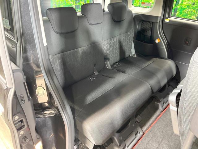 タンク カスタムＧ　両側電動ドア　純正ＳＤナビ　全周囲カメラ　禁煙車　シートヒーター　ドラレコ　スマートキー　ＬＥＤヘッド　ビルトインＥＴＣ　クルコン　オートハイビーム　オートライト　オートエアコン（10枚目）