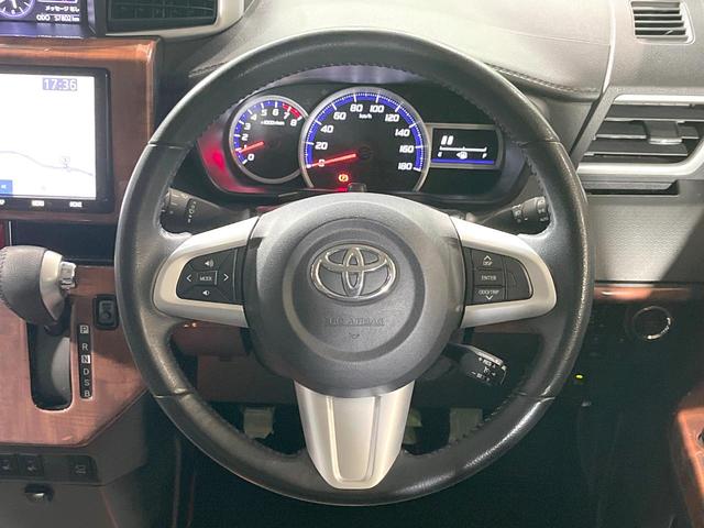 タンク カスタムＧ　両側電動ドア　純正ＳＤナビ　全周囲カメラ　禁煙車　シートヒーター　ドラレコ　スマートキー　ＬＥＤヘッド　ビルトインＥＴＣ　クルコン　オートハイビーム　オートライト　オートエアコン（12枚目）