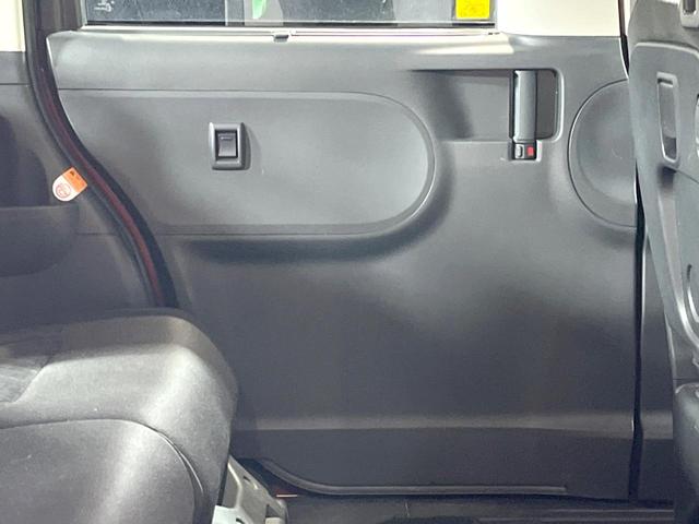 タント カスタムＸ　ＳＡＩＩ　電動スライドドア　ＳＤナビ　バックカメラ　衝突被害軽減システム　禁煙車　コーナーセンサー　スマートキー　ＨＩＤヘッド　オートライト　オートエアコン　純正１４インチアルミ　Ｂｌｕｅｔｏｏｔｈ　ＣＤ（48枚目）