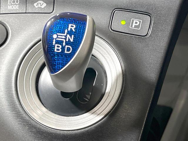 プリウス Ｓ　禁煙車　ＬＥＤヘッド　ビルトインＥＴＣ　地デジ（22枚目）