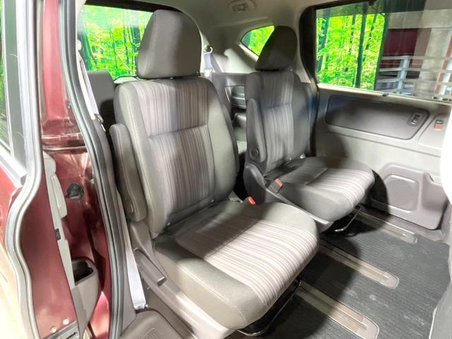 フリード Ｇ・ホンダセンシング　禁煙車　純正ナビ　フリップダウンモニター　バックカメラ　両側パワースライドドア　ホンダセンシング　アダプティブクルーズコントロール　オートエアコン　ＥＴＣ　横滑り防止　スマートキー（10枚目）