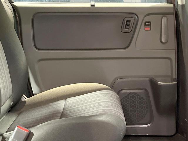 フリード Ｇ・ホンダセンシング　禁煙車　純正ナビ　フリップダウンモニター　バックカメラ　両側パワースライドドア　ホンダセンシング　アダプティブクルーズコントロール　オートエアコン　ＥＴＣ　横滑り防止　スマートキー（56枚目）