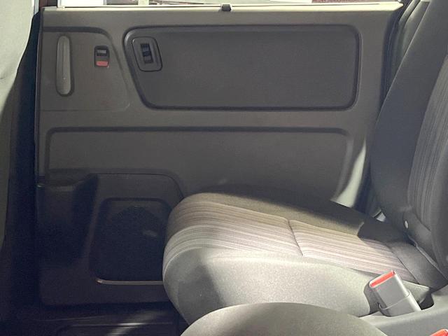 フリード Ｇ・ホンダセンシング　禁煙車　純正ナビ　フリップダウンモニター　バックカメラ　両側パワースライドドア　ホンダセンシング　アダプティブクルーズコントロール　オートエアコン　ＥＴＣ　横滑り防止　スマートキー（57枚目）