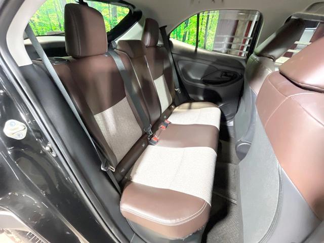 ヤリスクロス ハイブリッドＺ　衝突被害軽減システム　禁煙車　パワーシート　ＬＥＤヘッド　ビルトインＥＴＣ　レーダークルーズ　純正１８インチアルミ　オートハイビーム　オートライト　オートエアコン　フルセグ（9枚目）