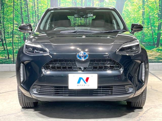 ヤリスクロス ハイブリッドＺ　衝突被害軽減システム　禁煙車　パワーシート　ＬＥＤヘッド　ビルトインＥＴＣ　レーダークルーズ　純正１８インチアルミ　オートハイビーム　オートライト　オートエアコン　フルセグ（14枚目）